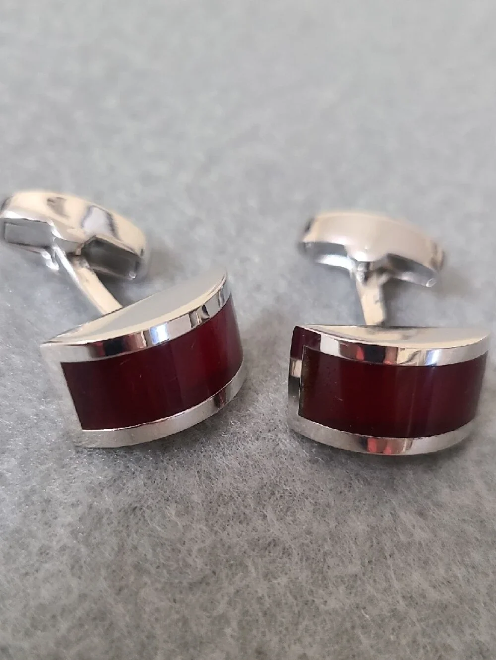 Men's Aus Cufflinks Silver & Ruby Cufflinks - NEW IN BOX‎